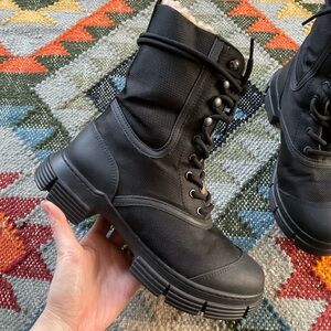 Ganni Faux Shearling Lined Lace-up Lugged Combat Boots 37